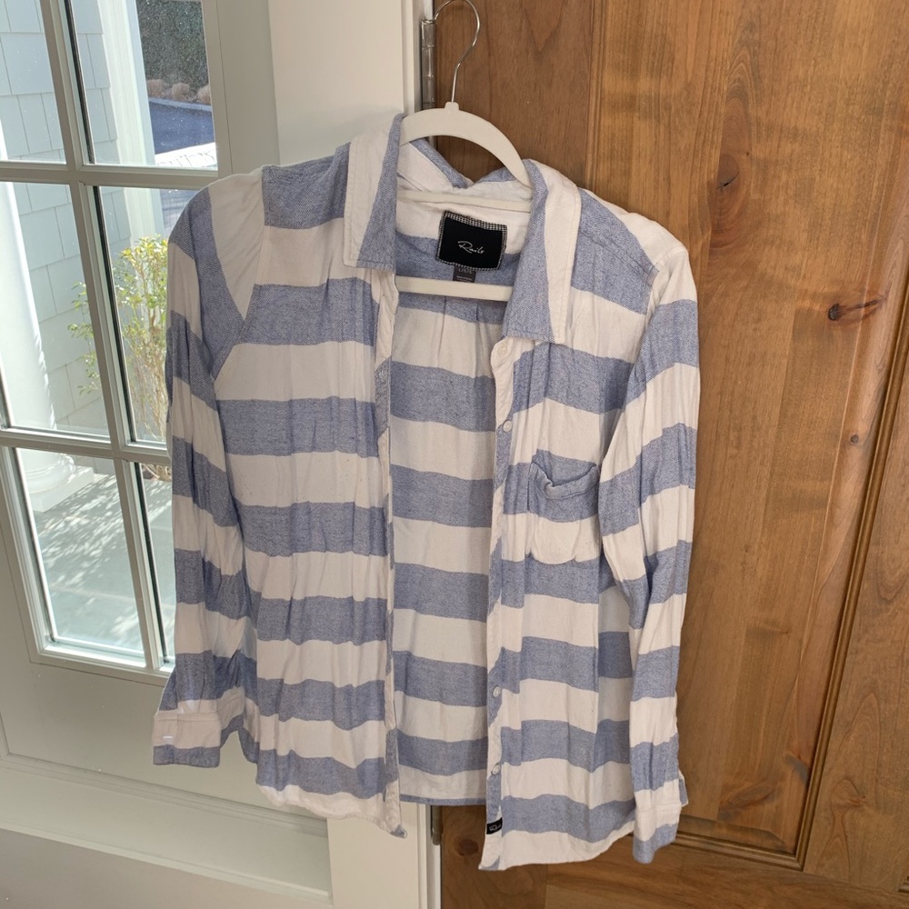 Rails Shirt size M